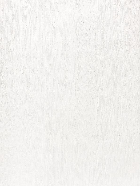 Film adhésif Cover Styl J14 effet bois blanc pour rénover une cuisine, salle de bain, meuble, mur