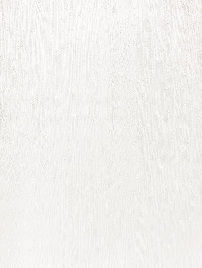Film adhésif Cover Styl J14 effet bois blanc pour rénover une cuisine, salle de bain, meuble, mur