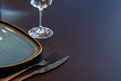 Film adhésif Cover Styl noir mat, format extra large pour murs et mobilier