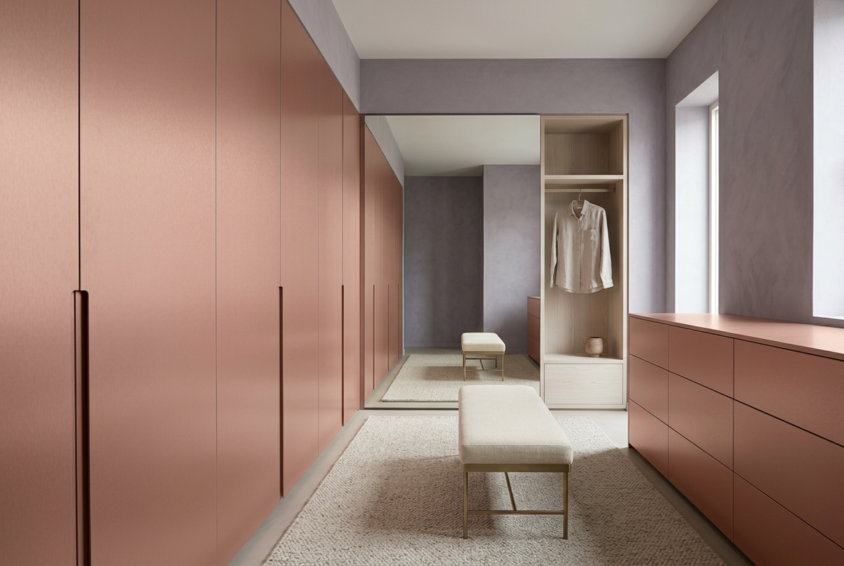 Film adhésif décoratif Cover Styl NK25 Suede Rose, décor effet acier brossé rose, finition Standard et effet de surface Soie pour meubles de dressing.