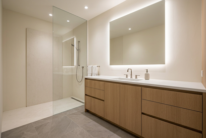 Film adhésif décoratif Cover Styl NK41 Adobe Oak chêne brun doré, veinage longitudinal et finition Prestige mate pour meubles de salle de bain