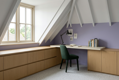 Film adhésif décoratif Cover Styl NL26 Golden Oak chêne clair doré aux nuances miel, veinage discret et finition Prestige mate pour meubles de bureau.
