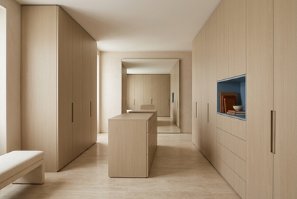 Film adhésif décoratif Cover Styl NL54 Sahara Oak chêne beige clair, veinage longitudinal et finition Prestige mate pour meubles de dressing.